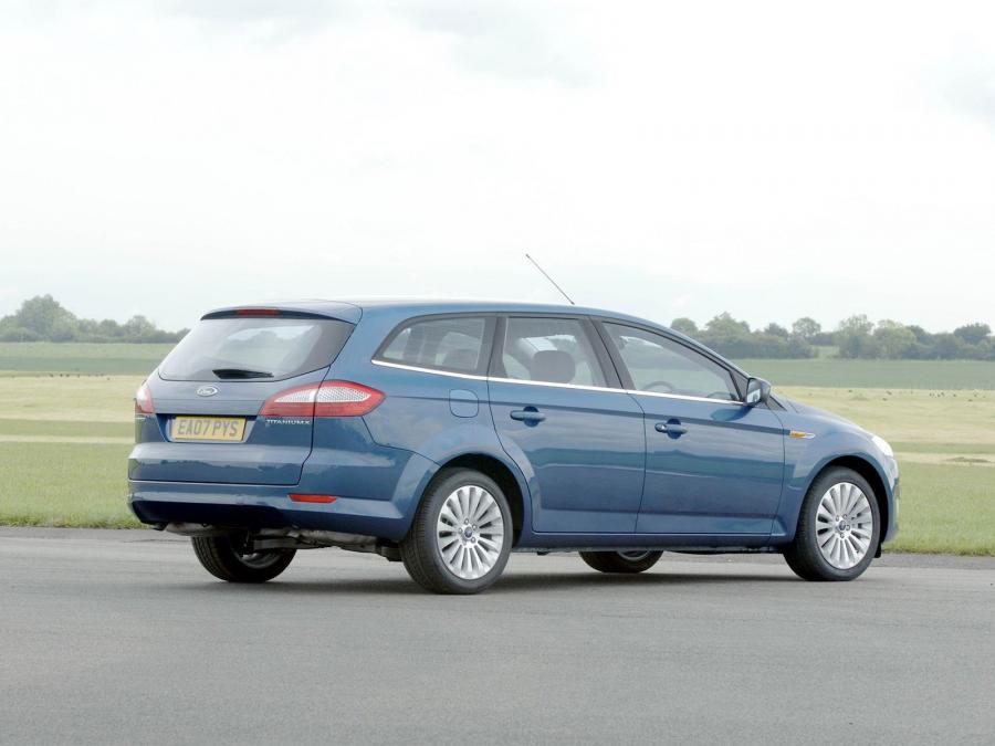  Ford Mondeo Turnier 2007 года  (UK) (фото 5 из 8)